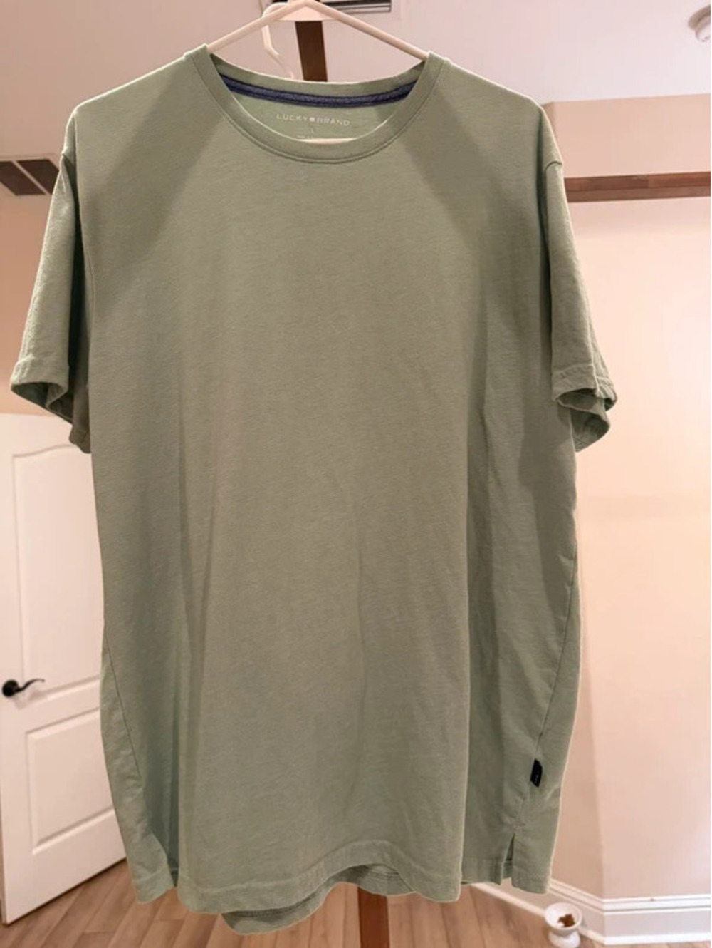 Lucky Brand Men’s Casual Tshirt Lg